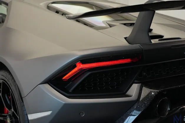 Lamborghini Huracan LP640-4 Coupé Performante DCT *grigio titans* *Sensonum*