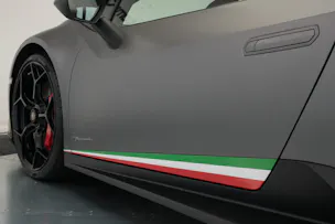 Lamborghini Huracan LP640-4 Coupé Performante DCT *grigio titans* *Sensonum*