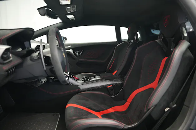 Lamborghini Huracan LP640-4 Coupé Performante DCT *grigio titans* *Sensonum*