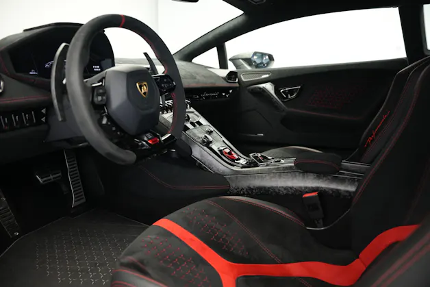 Lamborghini Huracan LP640-4 Coupé Performante DCT *grigio titans* *Sensonum*