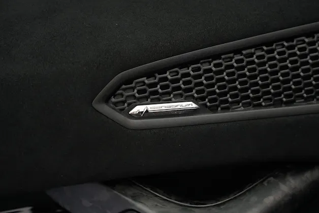 Lamborghini Huracan LP640-4 Coupé Performante DCT *grigio titans* *Sensonum*