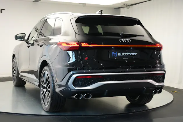 AUDI SQ5 TFSI quattro S-tronic *Luftfederung* *Panorama* *Leder* *HuD*