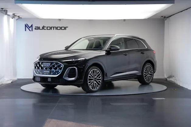 AUDI SQ5 TFSI quattro S-tronic *Luftfederung* *Panorama* *Leder* *HuD*