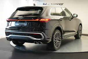 AUDI SQ5 TFSI quattro S-tronic *Luftfederung* *Panorama* *Leder* *HuD*