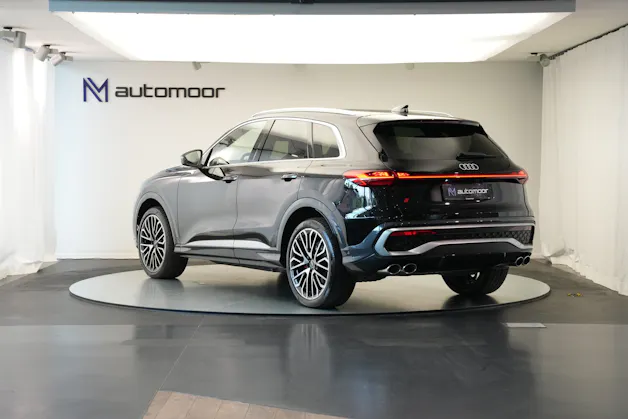 AUDI SQ5 TFSI quattro S-tronic *Luftfederung* *Panorama* *Leder* *HuD*