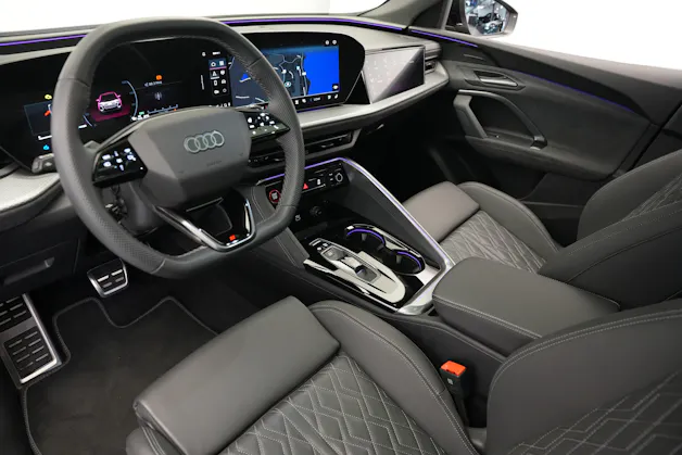 AUDI SQ5 TFSI quattro S-tronic *Luftfederung* *Panorama* *Leder* *HuD*