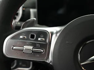 MERCEDES-BENZ CLA 45 S AMG 4Matic+ 8G-DCT *CH-Fahrzeug* *Aero Paket* *Schalensitze*