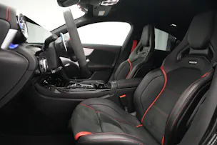 MERCEDES-BENZ CLA 45 S AMG 4Matic+ 8G-DCT *CH-Fahrzeug* *Aero Paket* *Schalensitze*
