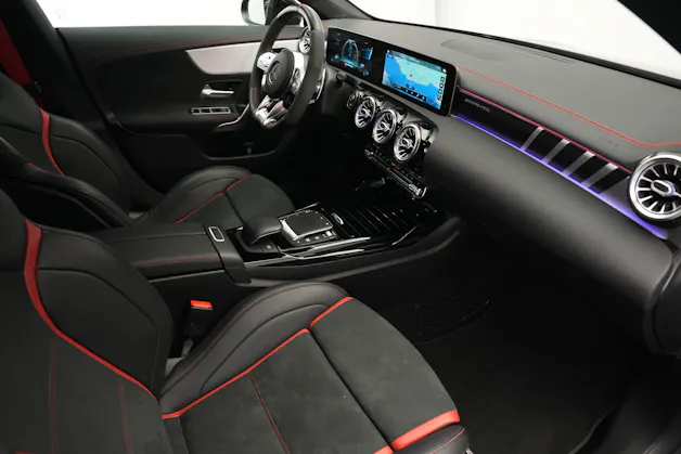 MERCEDES-BENZ CLA 45 S AMG 4Matic+ 8G-DCT *CH-Fahrzeug* *Aero Paket* *Schalensitze*