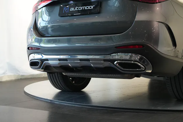 MERCEDES-BENZ GLC 300 e 4Matic 9G-Tronic *CH-Fahrzeug* *AHK*
