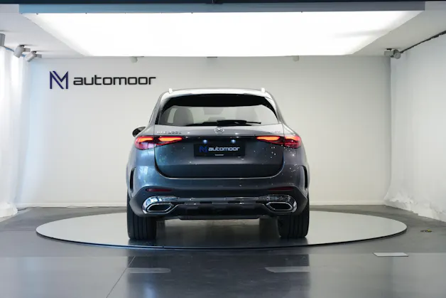 MERCEDES-BENZ GLC 300 e 4Matic 9G-Tronic *CH-Fahrzeug* *AHK*