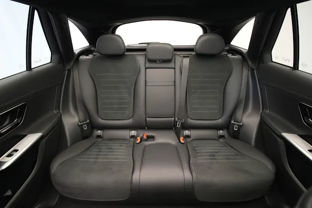 MERCEDES-BENZ GLC 300 e 4Matic 9G-Tronic *CH-Fahrzeug* *AHK*