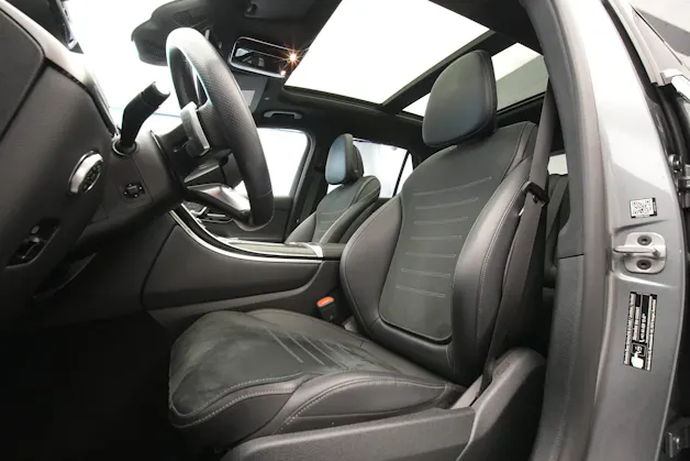 MERCEDES-BENZ GLC 300 e 4Matic 9G-Tronic *CH-Fahrzeug* *AHK*