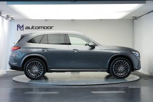 MERCEDES-BENZ GLC 300 e 4Matic 9G-Tronic *CH-Fahrzeug* *AHK*