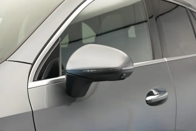 MERCEDES-BENZ GLC 300 e 4Matic 9G-Tronic *CH-Fahrzeug* *AHK*