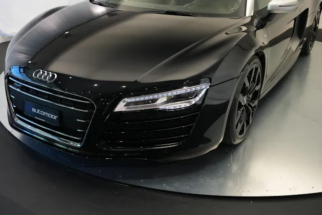 AUDI R8 Spyder 5.2 S-Tronic *Carbon* *B&O* *Keramik*