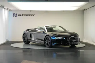 AUDI R8 Spyder 5.2 S-Tronic *Carbon* *B&O* *Keramik*