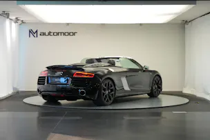 AUDI R8 Spyder 5.2 S-Tronic *Carbon* *B&O* *Keramik*