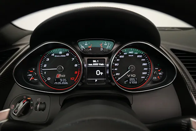 AUDI R8 Spyder 5.2 S-Tronic *Carbon* *B&O* *Keramik*