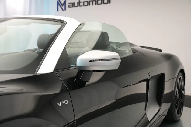 AUDI R8 Spyder 5.2 S-Tronic *Carbon* *B&O* *Keramik*