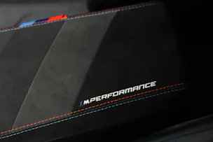 BMW M240i xDrive Steptronic *M Performance Kit* *Carbon*