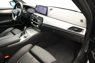 BMW 520d xDrive 48V Touring M Sport Steptronic *CH-Fahrzeug* *Sophistograu*
