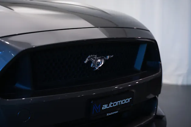 FORD Mustang Convertible 5.0 V8 GT Automat