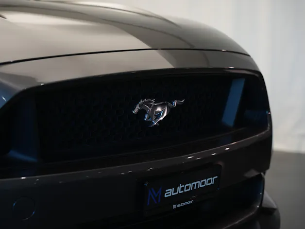 FORD Mustang Convertible 5.0 V8 GT Automat