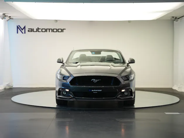 FORD Mustang Convertible 5.0 V8 GT Automat
