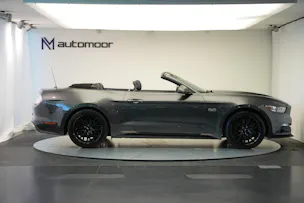 FORD Mustang Convertible 5.0 V8 GT Automat