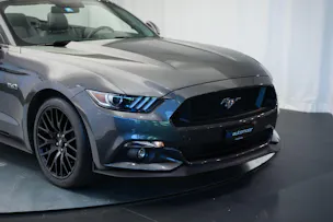 FORD Mustang Convertible 5.0 V8 GT Automat