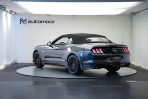 FORD Mustang Convertible 5.0 V8 GT Automat