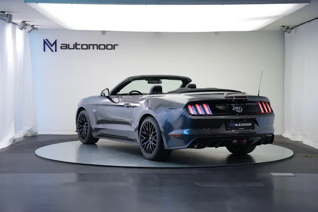 FORD Mustang Convertible 5.0 V8 GT Automat
