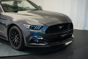 FORD Mustang Convertible 5.0 V8 GT Automat