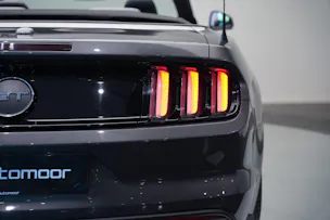 FORD Mustang Convertible 5.0 V8 GT Automat