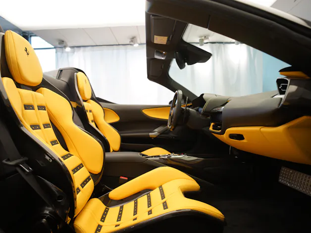 FERRARI SF90 Spider *Novitec* *Daytona* *Carbon* *Nero Daytona*