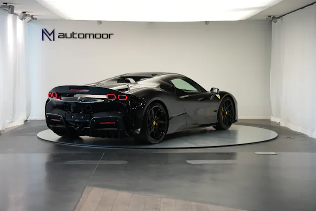 FERRARI SF90 Spider *Novitec* *Daytona* *Carbon* *Nero Daytona*