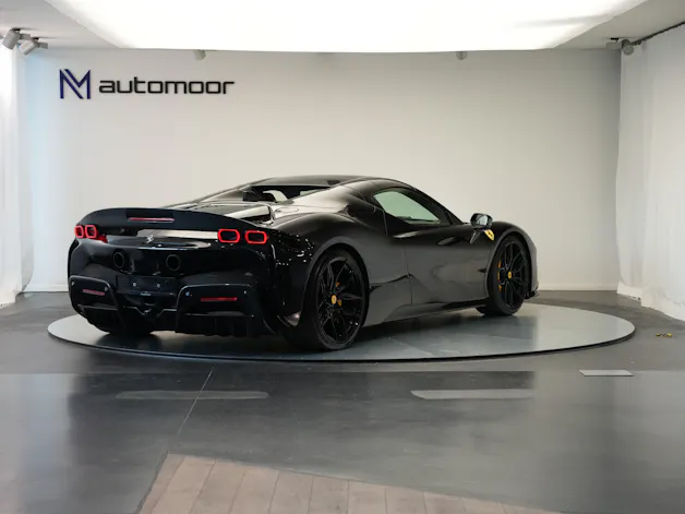FERRARI SF90 Spider *Novitec* *Daytona* *Carbon* *Nero Daytona*