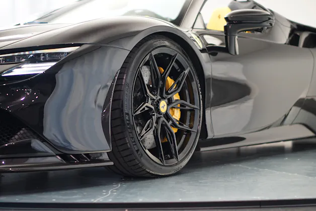 FERRARI SF90 Spider *Novitec* *Daytona* *Carbon* *Nero Daytona*