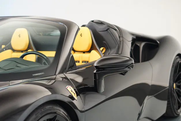 FERRARI SF90 Spider *Novitec* *Daytona* *Carbon* *Nero Daytona*