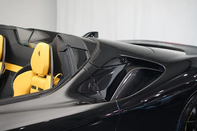 FERRARI SF90 Spider *Novitec* *Daytona* *Carbon* *Nero Daytona*