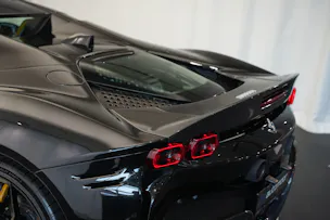 FERRARI SF90 Spider *Novitec* *Daytona* *Carbon* *Nero Daytona*