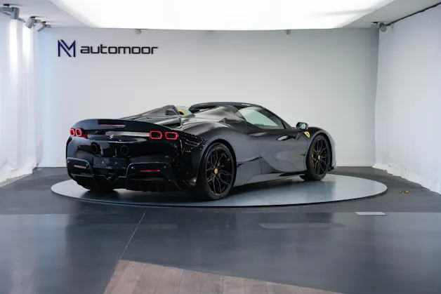 FERRARI SF90 Spider *Novitec* *Daytona* *Carbon* *Nero Daytona*