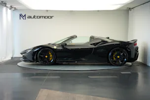 FERRARI SF90 Spider *Novitec* *Daytona* *Carbon* *Nero Daytona*