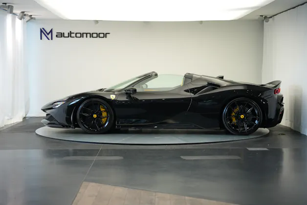 FERRARI SF90 Spider *Novitec* *Daytona* *Carbon* *Nero Daytona*
