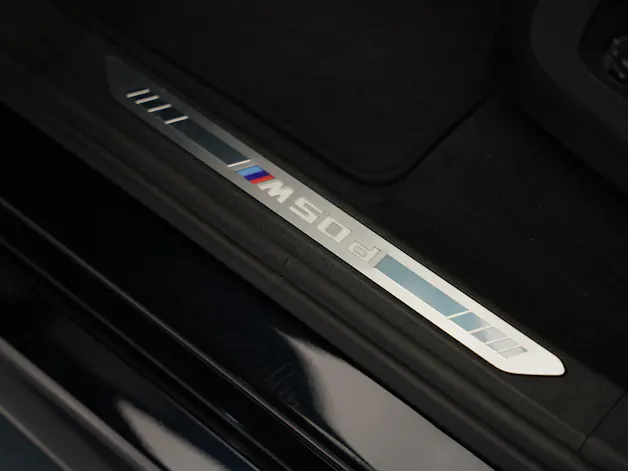 BMW X5 xDrive M50d Steptronic *CH-Fahrzeug* *Pano* *HuD* *Laser*