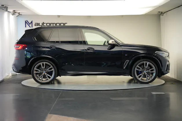 BMW X5 xDrive M50d Steptronic *CH-Fahrzeug* *Pano* *HuD* *Laser*