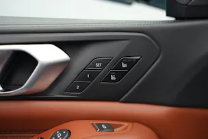BMW X5 xDrive M50d Steptronic *CH-Fahrzeug* *Pano* *HuD* *Laser*