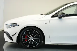MERCEDES-BENZ A AMG 35 4Matic+ 8G-DCT *Performance Sitze* *Facelift*