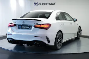 MERCEDES-BENZ A AMG 35 4Matic+ 8G-DCT *Performance Sitze* *Facelift*